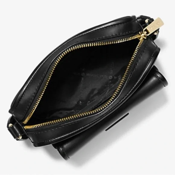 Michael Kors Bradshaw Extra-Small Black Leather Camera Crossbody Bag NWT - Picture 2 of 3